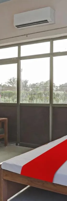 Hotel O Mb Garden & Resorts，位于勒克瑙的酒店