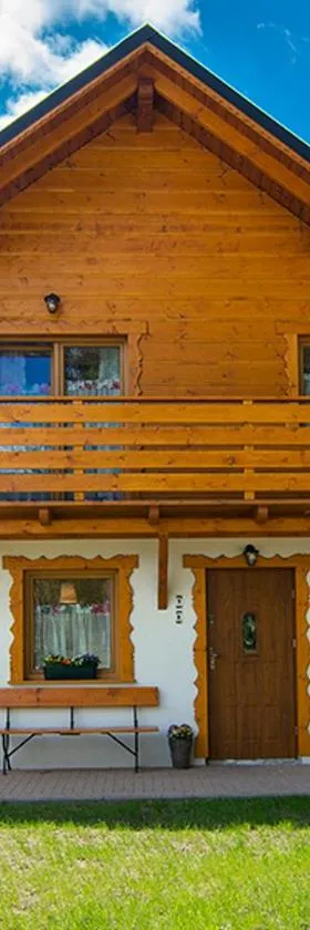 Alpejska Wioska，位于伊斯泰布纳的酒店