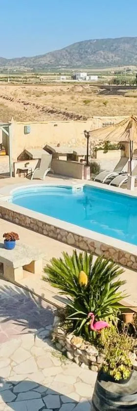 Casa Rural Ubeda - B&B - Pinoso-Alicante，位于Úbeda的酒店