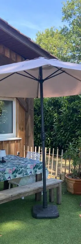 Gite d'ici et d'ailleurs 2 Maison proche Bordeaux et Bassin d Arcachon，位于Saint-Morillon的酒店