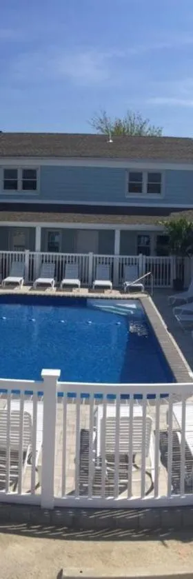 Boardwalk Beach Inn，位于波因特普莱森特海滩的酒店