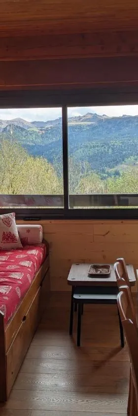 Perce-neige，位于Murat-le-Quaire的酒店