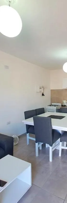 Departamento Turístico Cloe，位于菲安巴拉的酒店