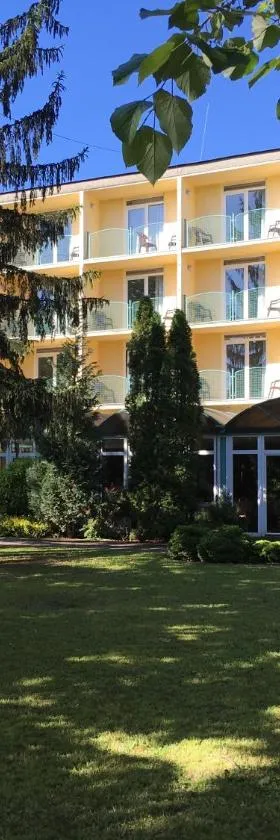 Solaris Hotel，位于巴拉顿城堡的酒店