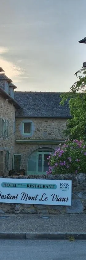 Logis hôtel l'instant Mont le Viaur，位于Saint-André-de-Najac的酒店