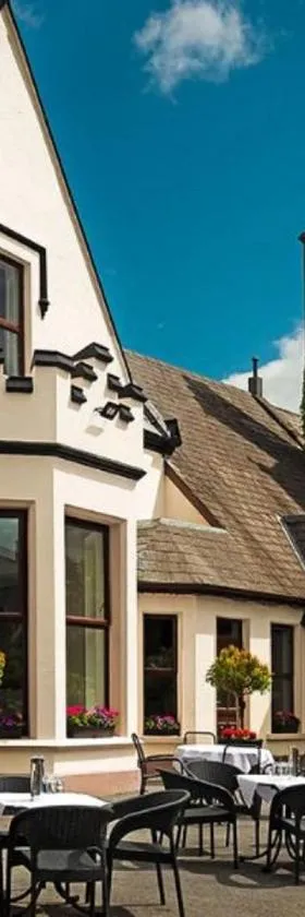 戈尔韦奥兰莫尔小屋会议及休闲中心酒店，位于奥兰莫尔的酒店