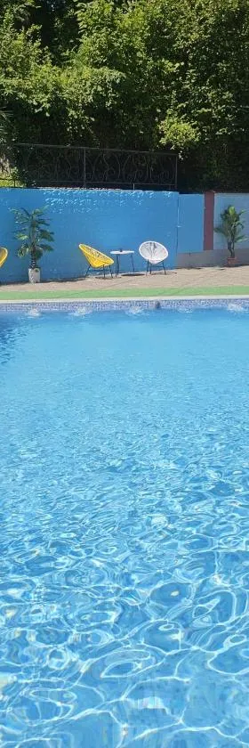 Summer hotel in Batumi，位于巴统的酒店