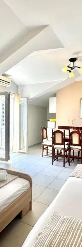 Apartmani Janda Bijela，位于比耶拉的酒店