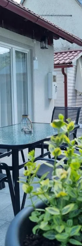 House Notturno，位于奥托查茨的酒店