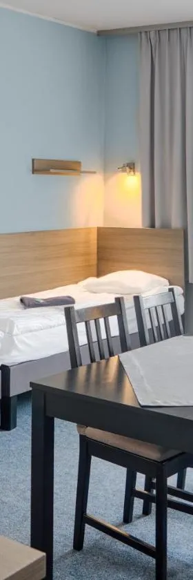 Hostel Azymut，位于弗热希尼亚的酒店