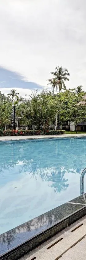 Townhouse OAK Edassery's Sealine Villa Stay，位于科钦的酒店