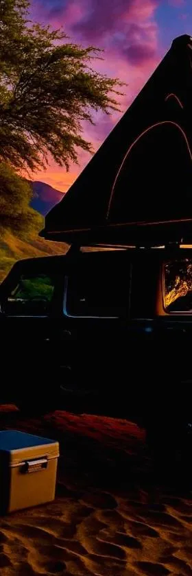 Embark on a journey through Maui with Aloha Glamp's jeep and rooftop tent allows you to discover diverse campgrounds, unveiling the island's beauty from unique perspectives each day，位于帕依亚的酒店