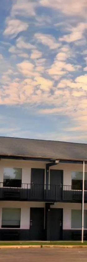 Econo Lodge Lavonia，位于Lavonia的酒店