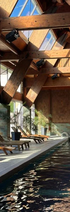 Hotel Les Vallées Labellemontagne，位于拉布雷斯的酒店