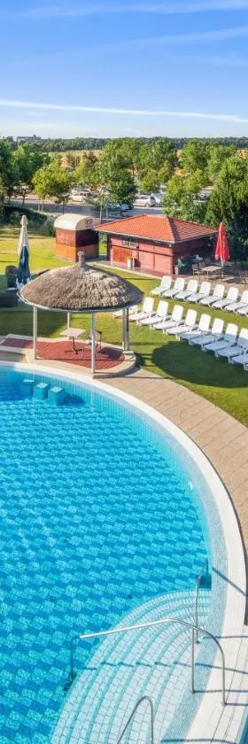 Greenfield Hotel Golf & Spa，位于比克的酒店