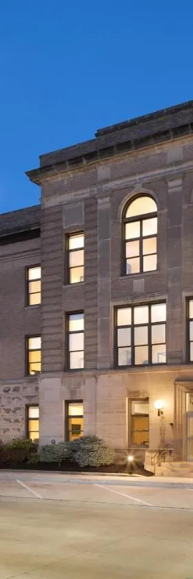 Hotel Grinnell, Ascend Hotel Collection，位于Grinnell的酒店