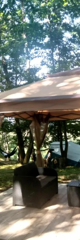 La Finca - Campamento en la Naturaleza，位于Caranceja的酒店