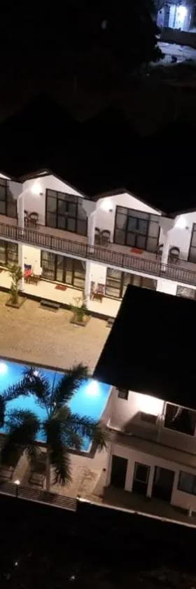 SKY SEA-Arugambay，位于阿鲁甘湾的酒店