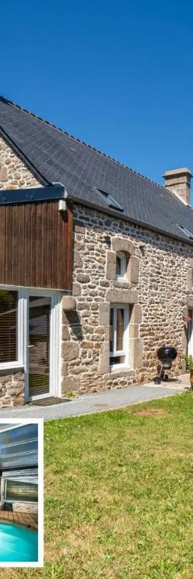 Maison en pierre, piscine et jardin proche mer，位于Montfarville的酒店