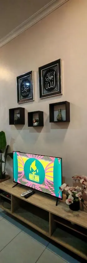 Homestay Sakinah No 39，位于丹戎马林的酒店