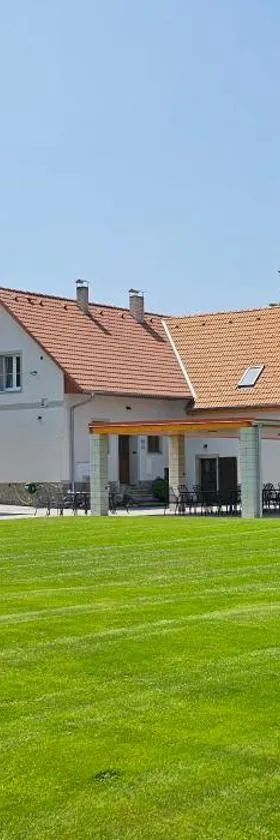 U rybníka Smrčná，位于新比斯特日采的酒店