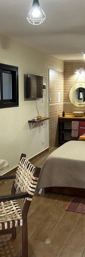 Departamento mono ambiente vista a las Sierras，位于吉亚迪诺镇的酒店