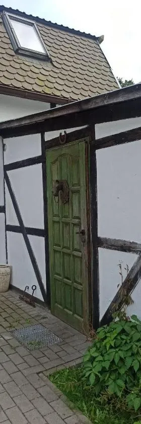Agroturystyka Stajnia Dorado Pokoje Gościnne i Apartamenty，位于Leoncin的酒店