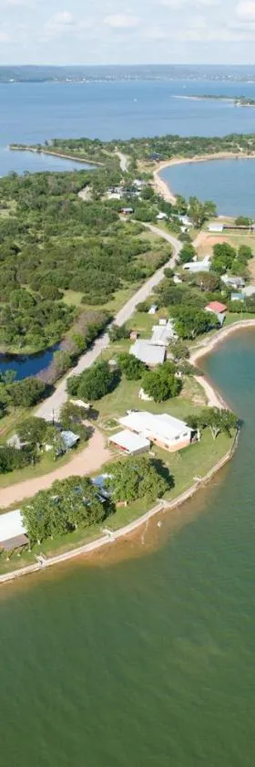 Oasis Lake Buchanan，位于Bluffton的酒店