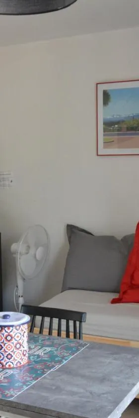 Appartement modulable，位于拉内默藏的酒店
