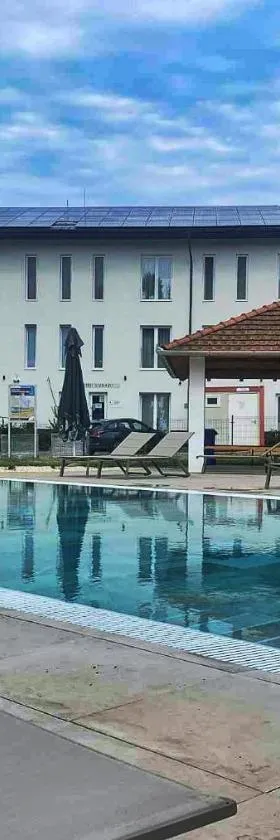 Hotel Csillag Tokaj，位于托考伊的酒店