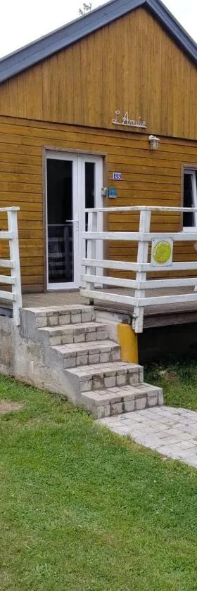 Chalet de l amitié，位于Thilay的酒店