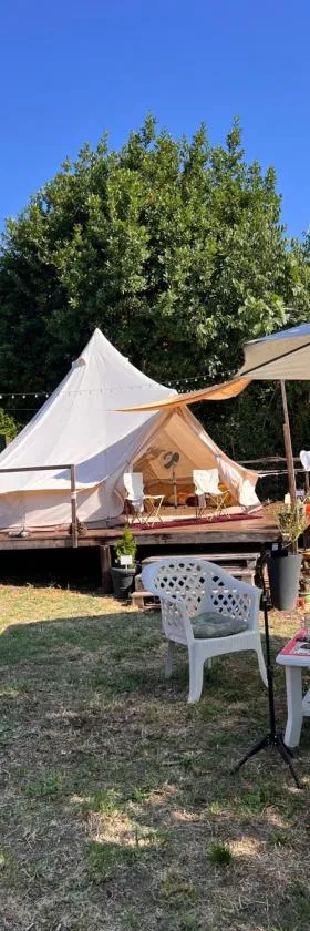 Tranquil Tent Retreat Glamping，位于Zaljevo的酒店
