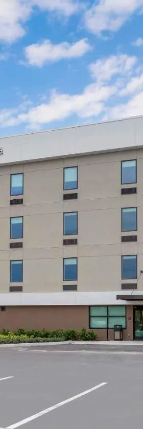 Extended Stay America Premier Suites - Bradenton，位于布雷登顿的酒店