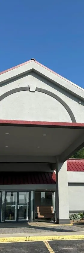 Red Roof Inn Cambridge, OH，位于剑桥的酒店