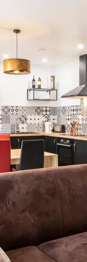 Gîte Jean Scafer, Piscine chauffée, Wifi, Salle de jeux, Animaux de la ferme，位于Beynat的酒店