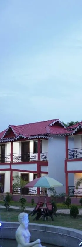Gangotri Resort，位于Dām Dim的酒店