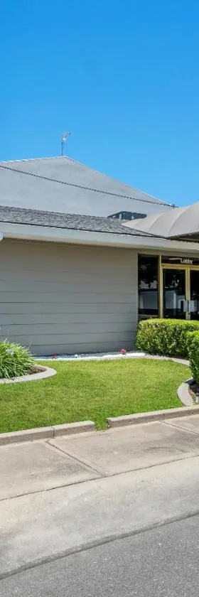 Red Roof Inn Yuba City Bonanza - Marysville，位于尤巴城的酒店