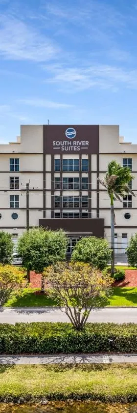 South River Suites，位于Medley的酒店