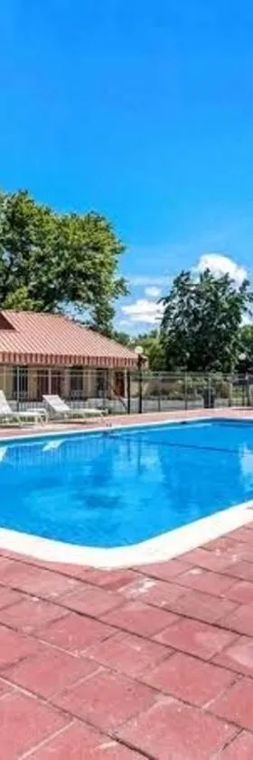 Econo Lodge Pocomoke City Hwy 13，位于波科莫克城的酒店