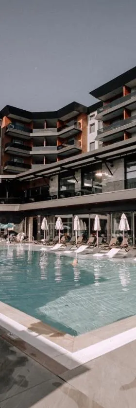 Santé SPA Hotel，位于韦林格勒的酒店