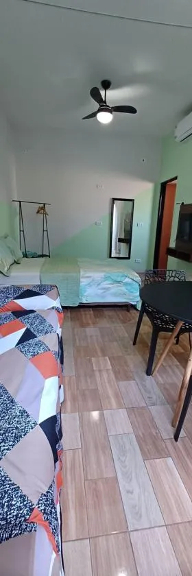 Apê Estúdio Rodrigues 03，位于Paranaíba的酒店