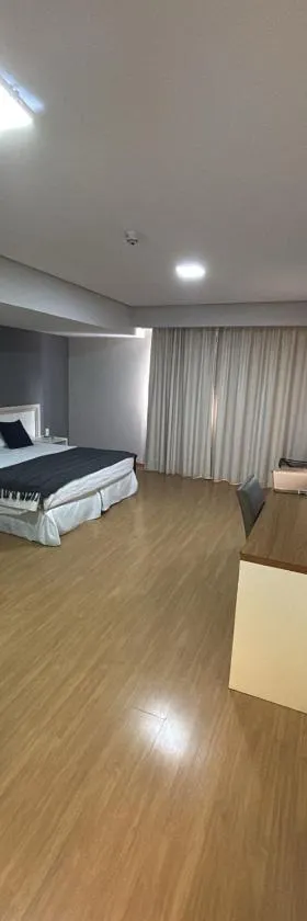 Embaixador Hotel & Centro de Eventos by Fast10，位于阿雷格里港的酒店