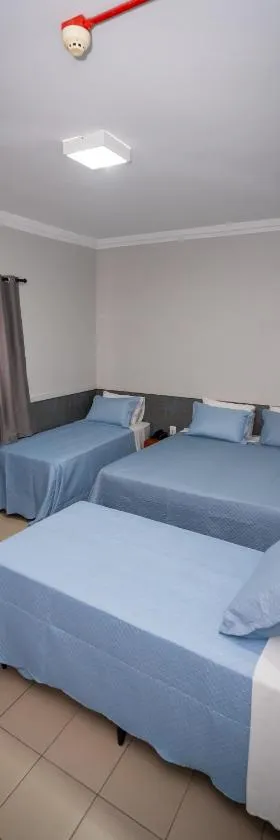 Bandeirantes Hotel，位于库亚巴的酒店