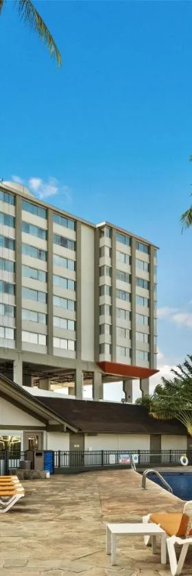 Best Western The Plaza Hotel Honolulu Airport - Free Breakfast，位于檀香山的酒店