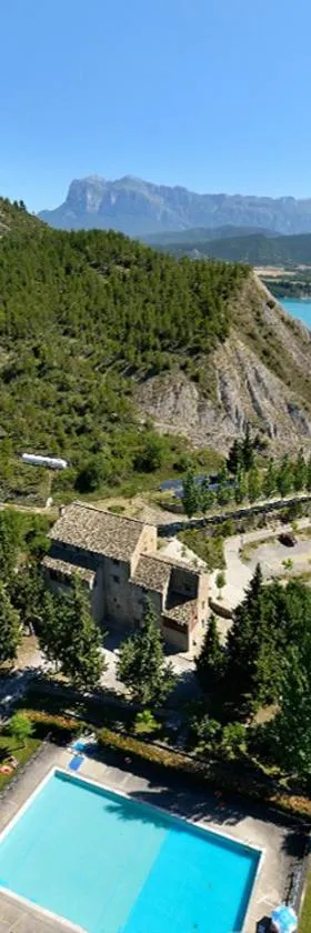 Centro de Vacaciones Morillo de Tou - Ainsa，位于艾因萨的酒店