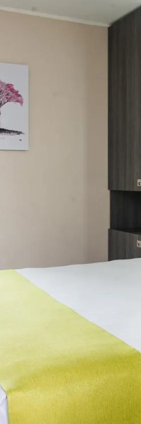 生态星级酒店 ，位于伊瓦格的酒店