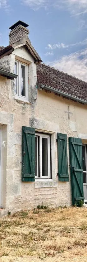 Voilà Le Logat - Chambres & Gîtes，位于Sainte-Gemme的酒店