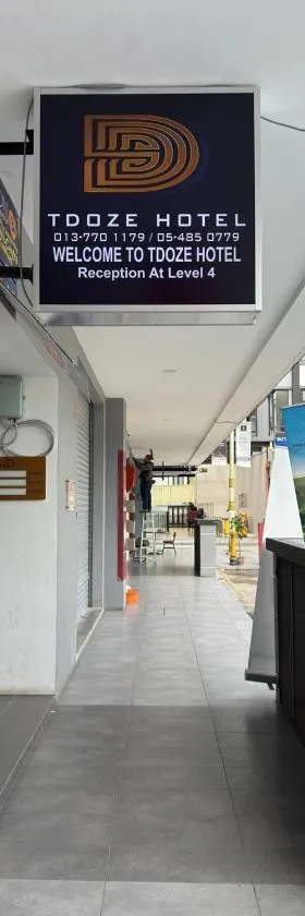 TDOZE Hotel，位于伯恩仓的酒店