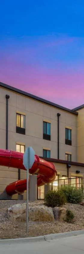 Comfort Suites Loveland，位于拉夫兰的酒店
