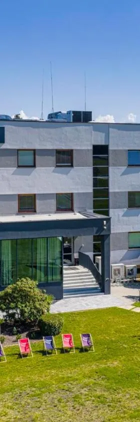 Hotel Aviator，位于Kamień Śląski的酒店